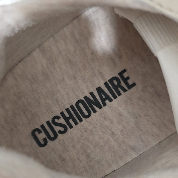 Cushionaire Women's White and Tan Sneakers - Picture 6 of 16